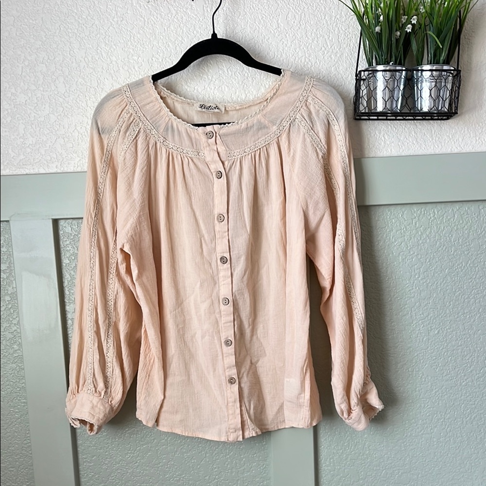 Women's Blush Button-Up Top